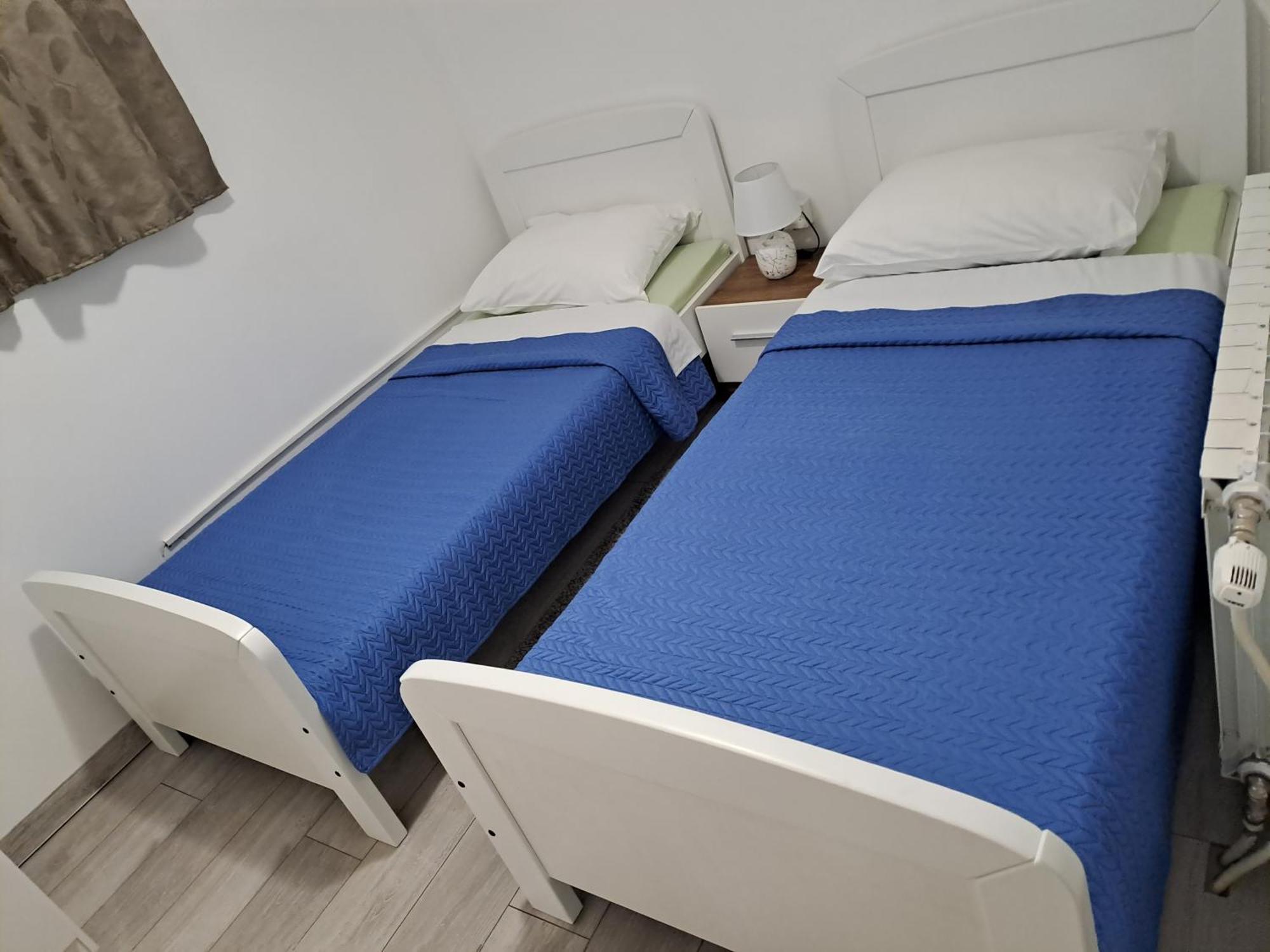 Guest House Neno Огулин Екстериор снимка
