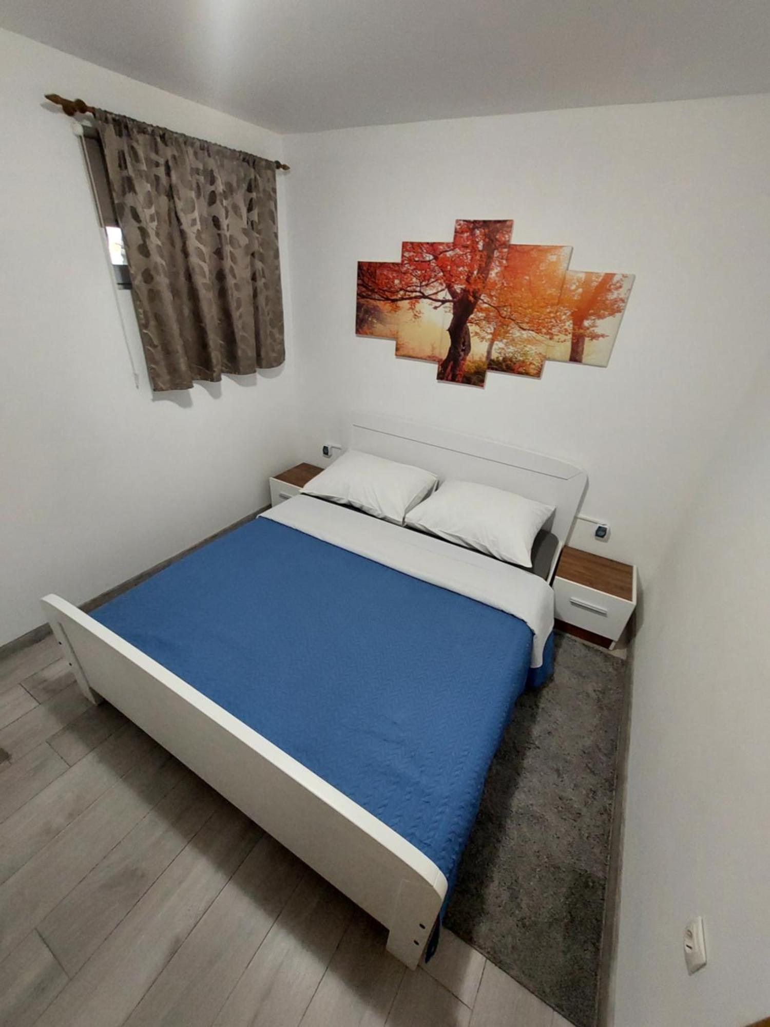 Guest House Neno Огулин Екстериор снимка